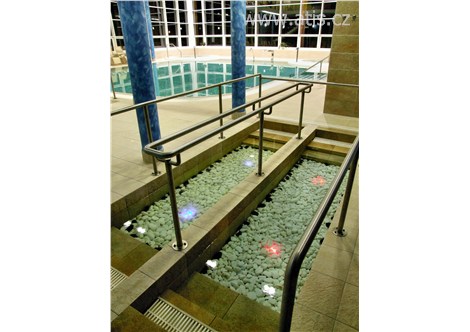 LÁZEŇSKÉ PENZIONY - Konstantinovy Lázně - Wellness centrum Konstantin - Kneipův chodník
