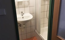 ROZKOŠ - Česká Skalice - 3 - lůžkový pokoj, koupelna