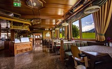 BERGHOF - Mitterberg - restaurace s barem