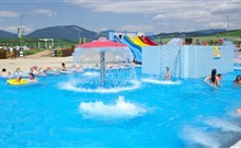 MALADINOVO - Liptovský Mikuláš - Tatralandia - letní bazén s atrakcemi