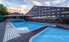 JEZERKA - Seč - Ústupky - venkovní bazén a brouzdaliště