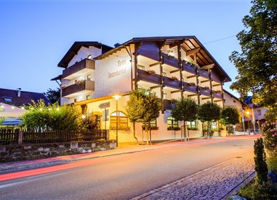 BEST WESTERN HOTEL ANTONIUSHOF - Schönberg - Hotel Antoniushof večer