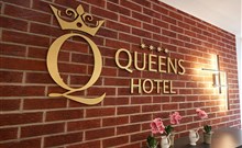 QUEENS HOTEL & WELLNESS - Mariánské Lázně