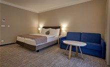 QUEENS HOTEL & WELLNESS - Mariánské Lázně - pokoj Superior DeLuxe