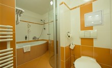 THERMAL - Karlovy Vary