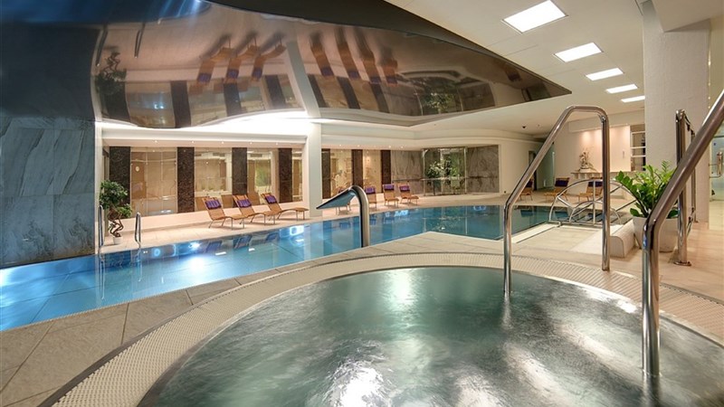 THERMAL - Karlovy Vary