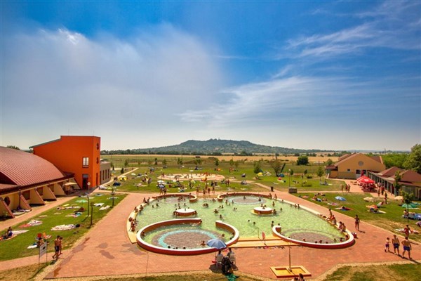 VULKÁN WELLNESS HOTEL & CAMPING - Celldömölk