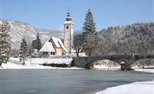 JEZERO - Bohinjsko Jezero - Okolí hotelu - ilustrační foto