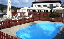SCHAUMANNŮV DVŮR - Karlovice - venkovní bazén
