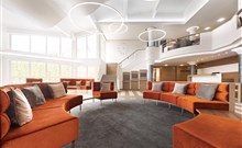 EUROPA FIT - Hévíz - Pohled na posezení v hale hotelu EUROPA FIT