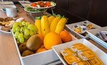 LIPNO - Černá v Pošumaví - Bližná - Radslav - Restaurace - snídaně