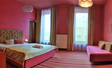 RAJSKÁ ZAHRADA - Nové Město nad Metují