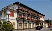 VELDEN BACHERLWIRT - Velden am Wörthersee - Exteriér hotelu