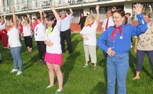 REKREACE ROH - dovolená v Jeseníkách jako tenkrát - Hotel NEPTUN - rozcvička