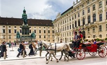 ADVENT VE VÍDNI - Vídeň - Hofburg - zdroj: Pixabay