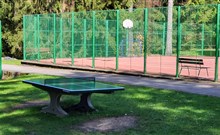 KOUTY - Rejčkov - Posázaví - tenisové kurty a ping pong