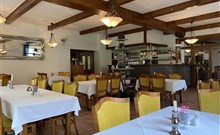 ZÁMECKÝ HOTEL NÁCHOD - restaurace