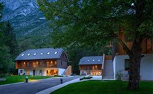 RESIDENCE SOČA**** - Soča