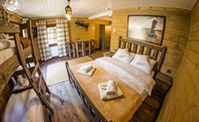 WESTERN CAMP RESORT - Zator u parku Energylandia - Domky