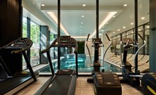 BERGO RESORT & SPA  - Szklarska Poręba - Pohled na běžící pásy ve fitness centru hotelu BERGO RESORT & SPA