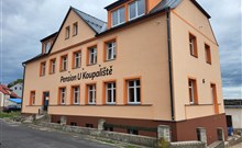 U KOUPALIŠTĚ - Tisá