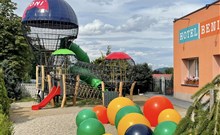 Hotel BENICA - Benešov u Prahy - dětské hřiště