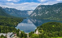 JEZERO - Bohinjsko Jezero - Bohinjsko jezero s hotelem Jezero
