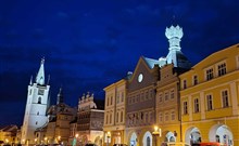 LODÍ FLORENTINA PO LABI DO ČESKÉHO STŘEDOHOŘÍ - Litoměřice - Mírové náměstí s vyhlídkovou věží Kalich a kostelem Všech svatých