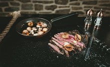 DOVOLENÁ S PŘÍCHUTÍ WHISKY - NESTVILLE APARTMENTS - Hniezdne