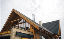 DOVOLENÁ S PŘÍCHUTÍ WHISKY - NESTVILLE APARTMENTS - Hniezdne