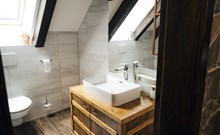 DOVOLENÁ S PŘÍCHUTÍ WHISKY - NESTVILLE APARTMENTS - Hniezdne