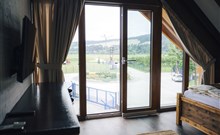 DOVOLENÁ S PŘÍCHUTÍ WHISKY - NESTVILLE APARTMENTS - Hniezdne