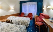 WODNIK HOTEL & SPA - Leba - Pohled na pokoj se dvěmi lůžky a výhledem