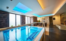 QUEENS HOTEL & WELLNESS - Mariánské Lázně