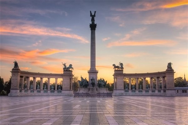 ENSANA THERMAL MARGARET ISLAND - Budapest