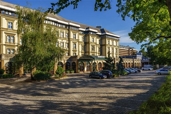 ENSANA GRAND MARGARET ISLAND - Budapest