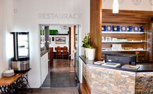 OTEVŘENÉ SKLEPY MIKULČICE, Hotel ROSE - Břeclav