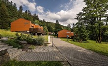 LÉTO PLNÉ ZÁŽITKŮ - Horský hotel Lorkova vila - Čeladná - apartmánové domy