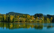 MESIT - Horní Bečva - pohled na hotel od přehrady Horní Bečva