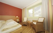 ORTNERS HOTEL ESCHENHOF - Bad Kleinkirchheim
