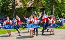 WELLNESS RESORT ENERGETIC - Rožnov pod Radhoštěm - Rožnovské slavnosti, zdroj Agentura m-ARK Olomouc