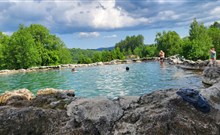 LÁZNĚ VYŠNÉ RUŽBACHY - Vyšné Ružbachy - Unikátní travertinový kráter - koupání na vlastní nebezpečí