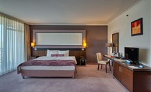AQUAWORLD RESORT BUDAPEST - Budapest - JUNIOR SUITE