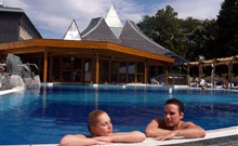 ENSANA THERMAL HÉVÍZ HEALTH SPA HOTEL - Hévíz - Venkovní zážitkový bazén