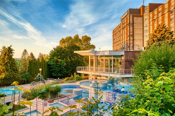 ENSANA THERMAL AQUA HEALTH SPA HOTEL - Hévíz