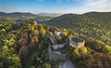 HOTEL ENERGETIC - Rožnov pod Radhoštěm - Zřícenina hradu Hukvaldy, zdroj MSTOURISM