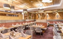 HAUS HUBERTUS - Wagrain - Hotel Wagrainerhof - cca 50 m od domu Hubertus