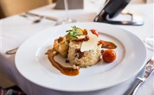 HAPPY STAR - Hnanice