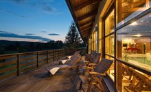 HAPPY STAR - Hnanice