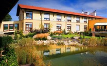 HAPPY STAR - Hnanice